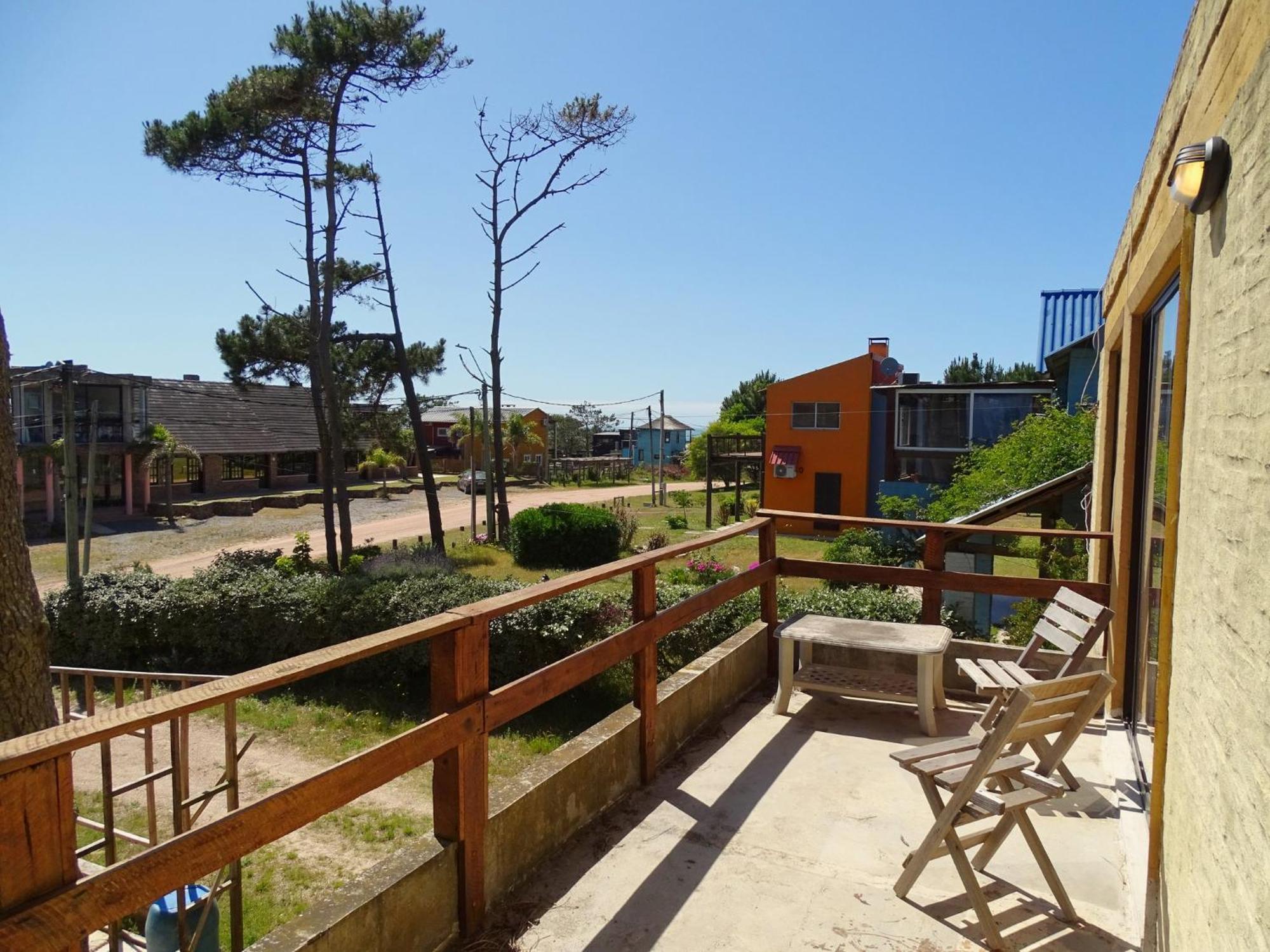 Casa Amarilla Con Jacuzzi Villa Punta Del Diablo Esterno foto
