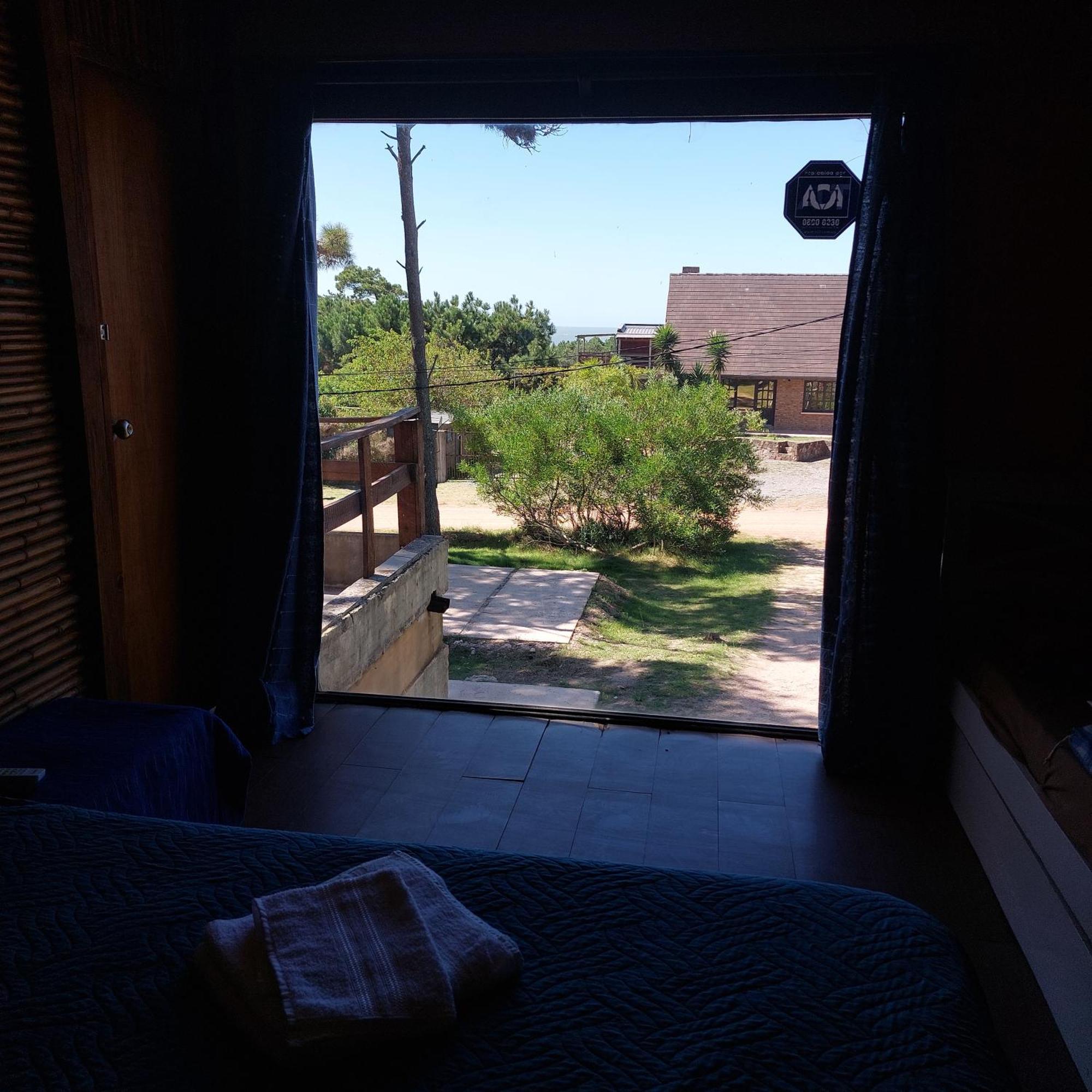 Casa Amarilla Con Jacuzzi Villa Punta Del Diablo Esterno foto